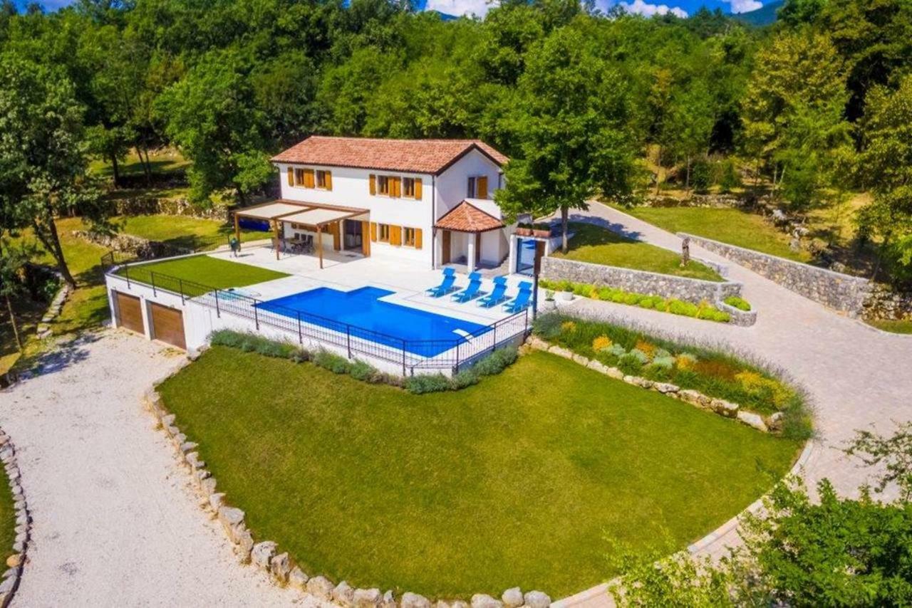 Villa Marron Veprinac Екстериор снимка